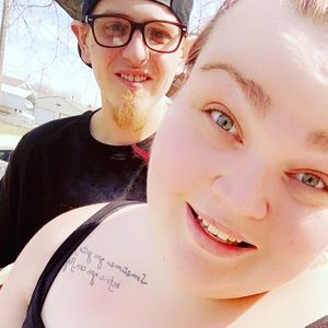 Meet your Posher, Cassandra